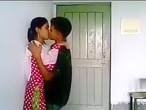 Unmerrid Girl Boy Sex Video - VID-20120724-PV0001-Palasdhari (IM) Hindi 42 yrs old married hot and sexy  housewife aunty Reshma fucked by her 22 yrs old unmarried boy sex porn video  - Fully.Sex